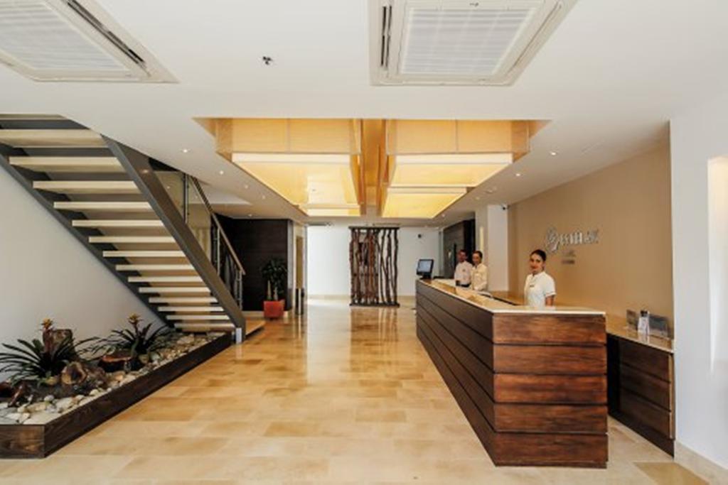 Hotel Estelar Йопал Екстериор снимка